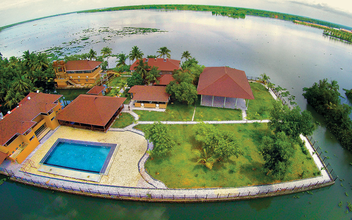 Mannath Ayur Island Resort Alappuzha